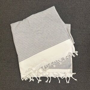 Parachute Mini Stripe Beach Towel in Black & White